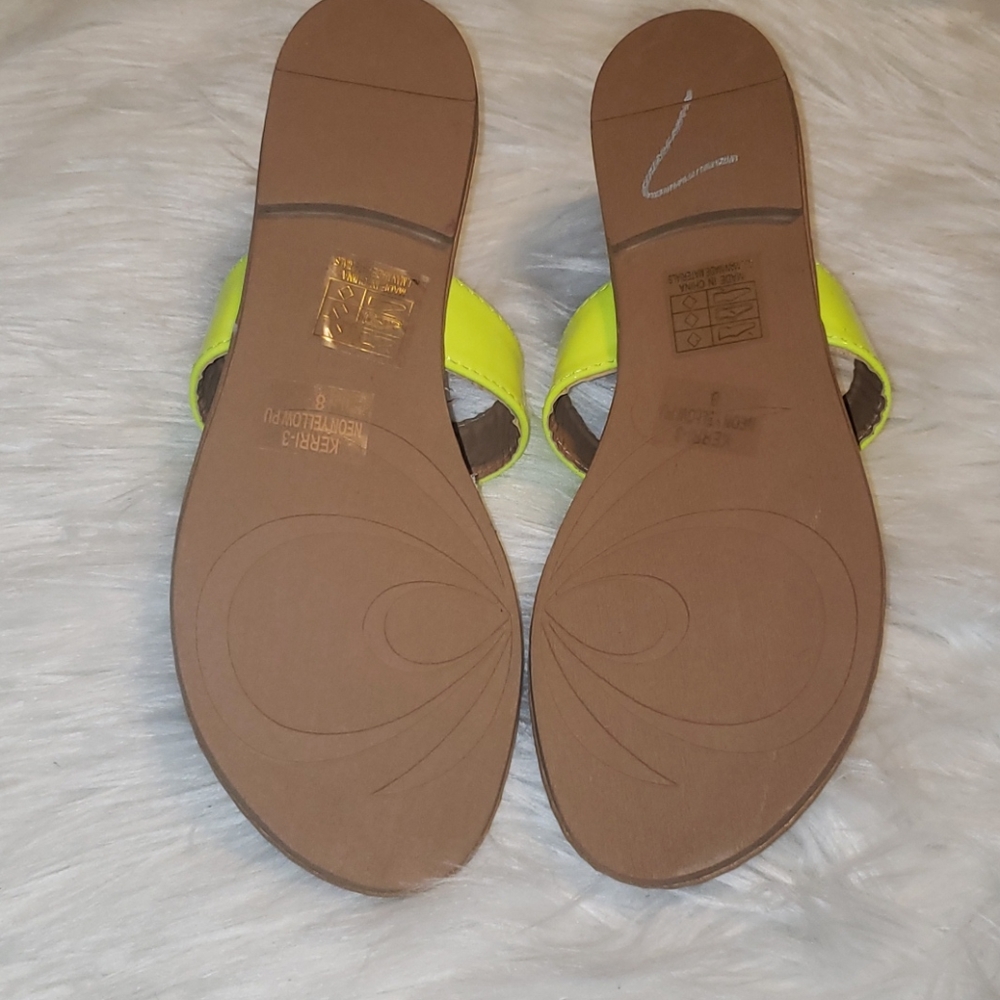 Sandals - Picture 2 of 2